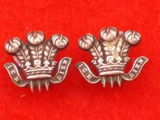 Pair Silver Collars - 12 Lancers - Royal Hussars