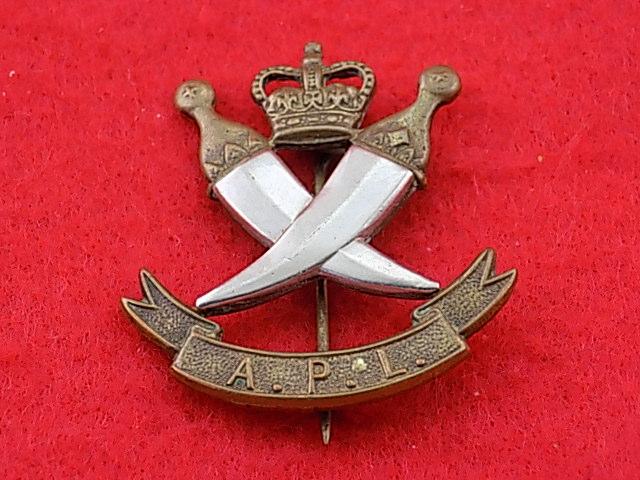 Cap Badge - Aden Protectorate Levies