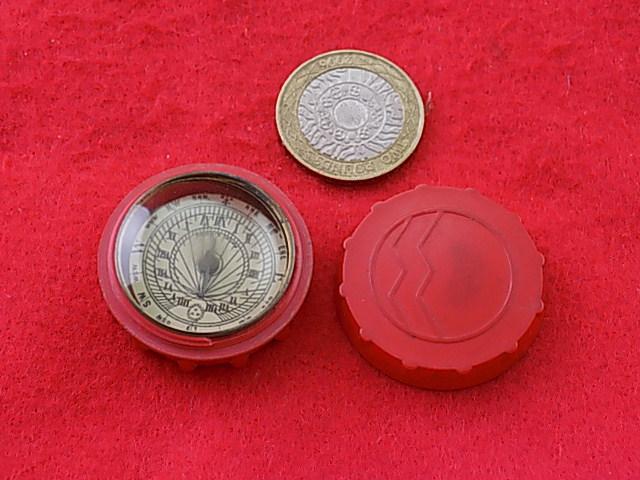 Japanese Compass/Sundial