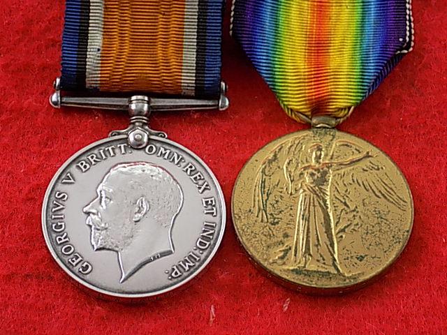 WW1 BWM/Vict Pair -121846 Pte C W Ladlow MGC